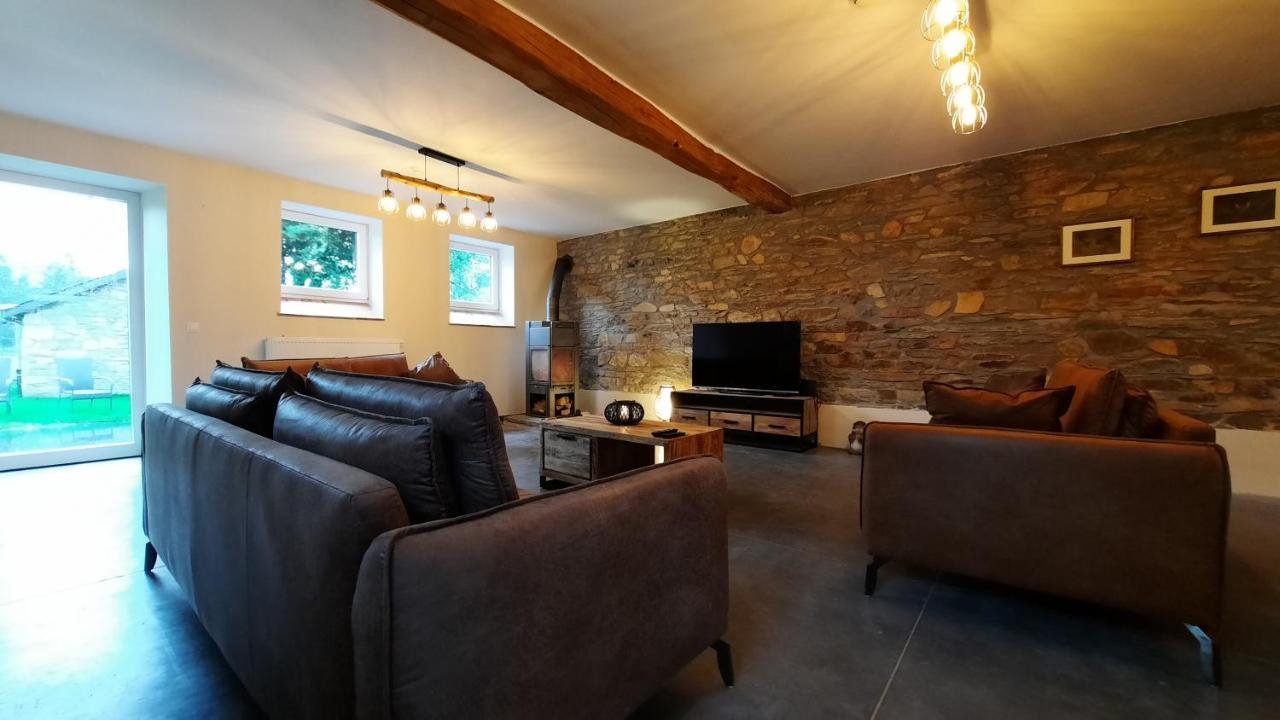 Les Highlands - Maison De Vacances Houffalize Esterno foto