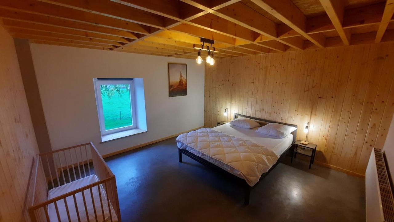 Les Highlands - Maison De Vacances Houffalize Esterno foto