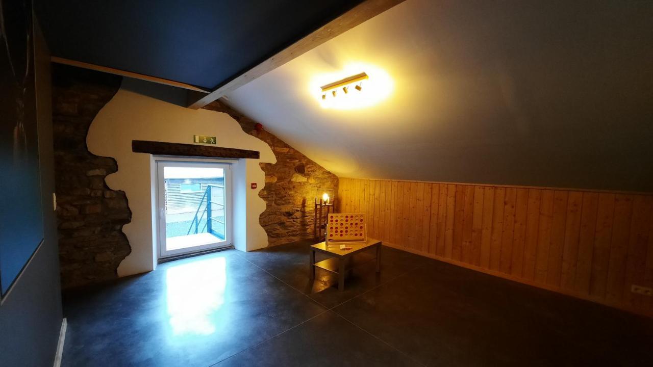 Les Highlands - Maison De Vacances Houffalize Esterno foto