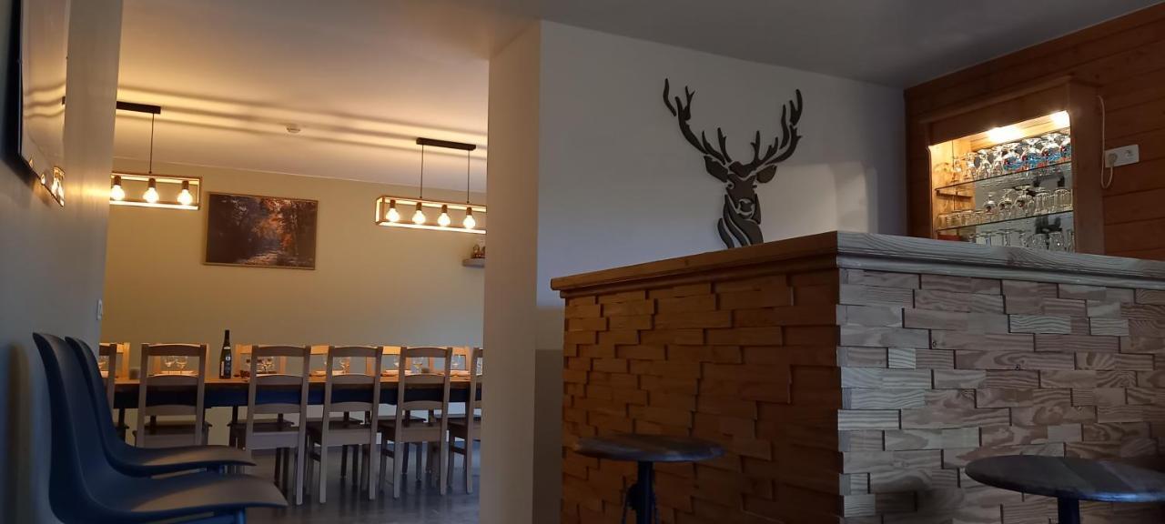 Les Highlands - Maison De Vacances Houffalize Esterno foto